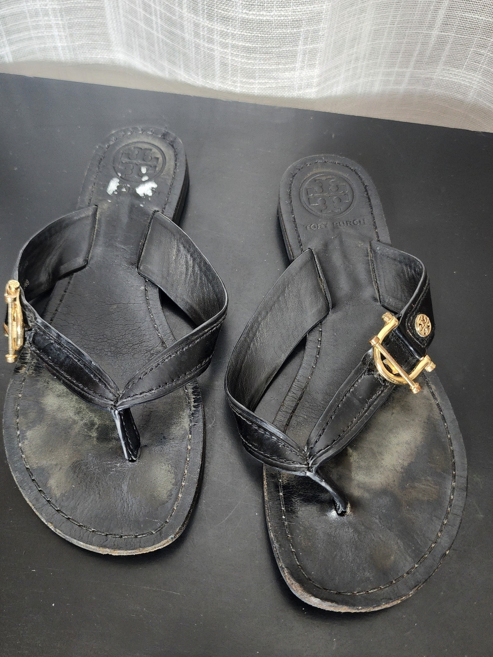 Tory Burch Black Leather Thong Sandals with Gold Logo Hardware